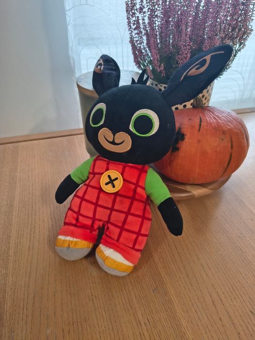 Interaktywna maskotka króliczek Bing