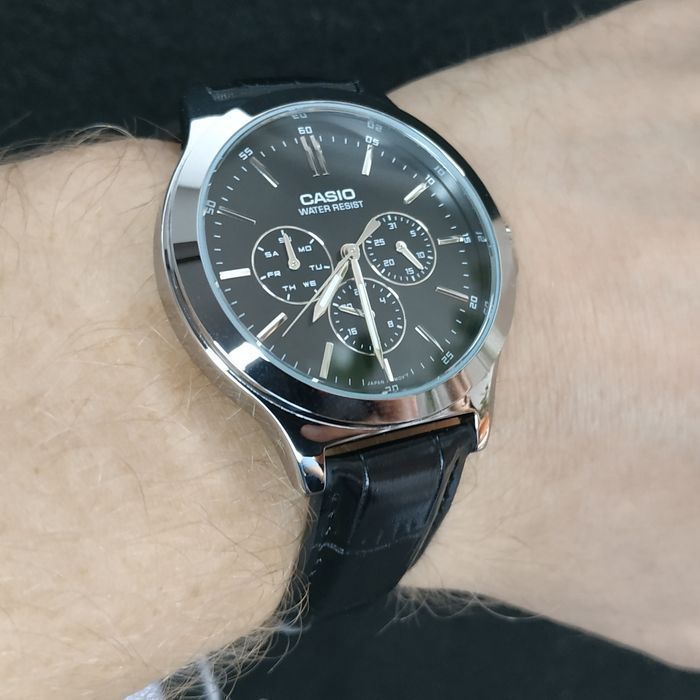 Годинник  Casio MTP-V300L-1 Оригінал Гарантія Часы Касио