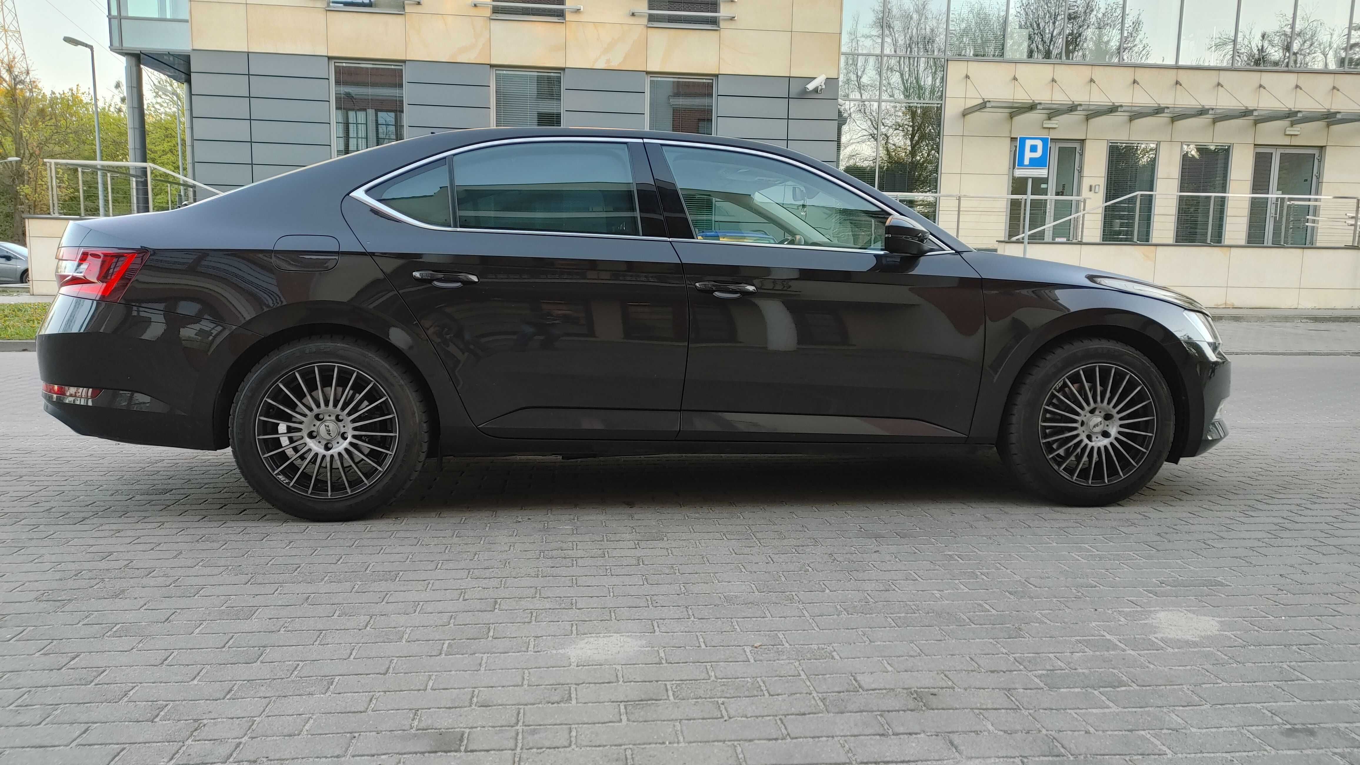 Skoda Superb ambition 2018 1.4 150 kM  bezwypadkowa niski przebieg