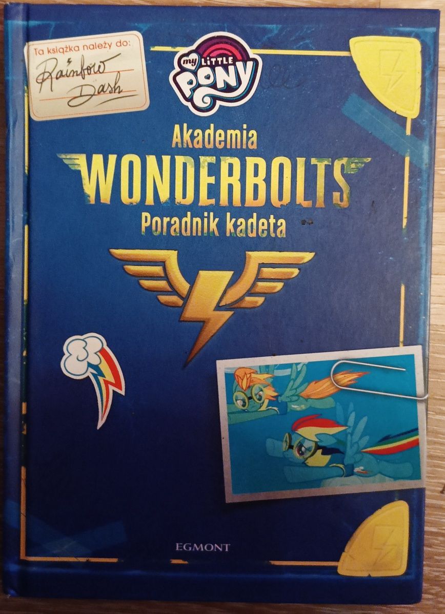 Akademia Wonderbolts Poradnik Kadeta