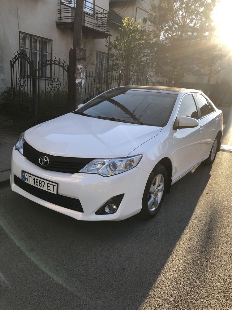 Toyota Camry, 2.5 газ/бензин, 2015 р.в. модельний (2014 календарний)