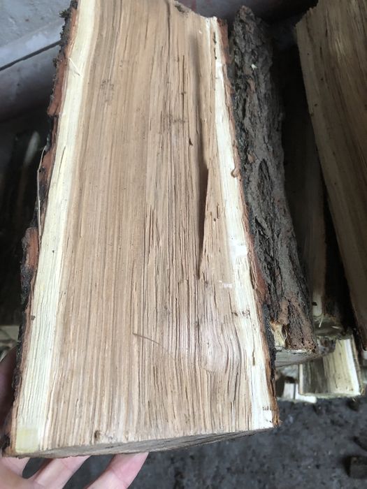 Продам дрова брикеты обрезки сосны