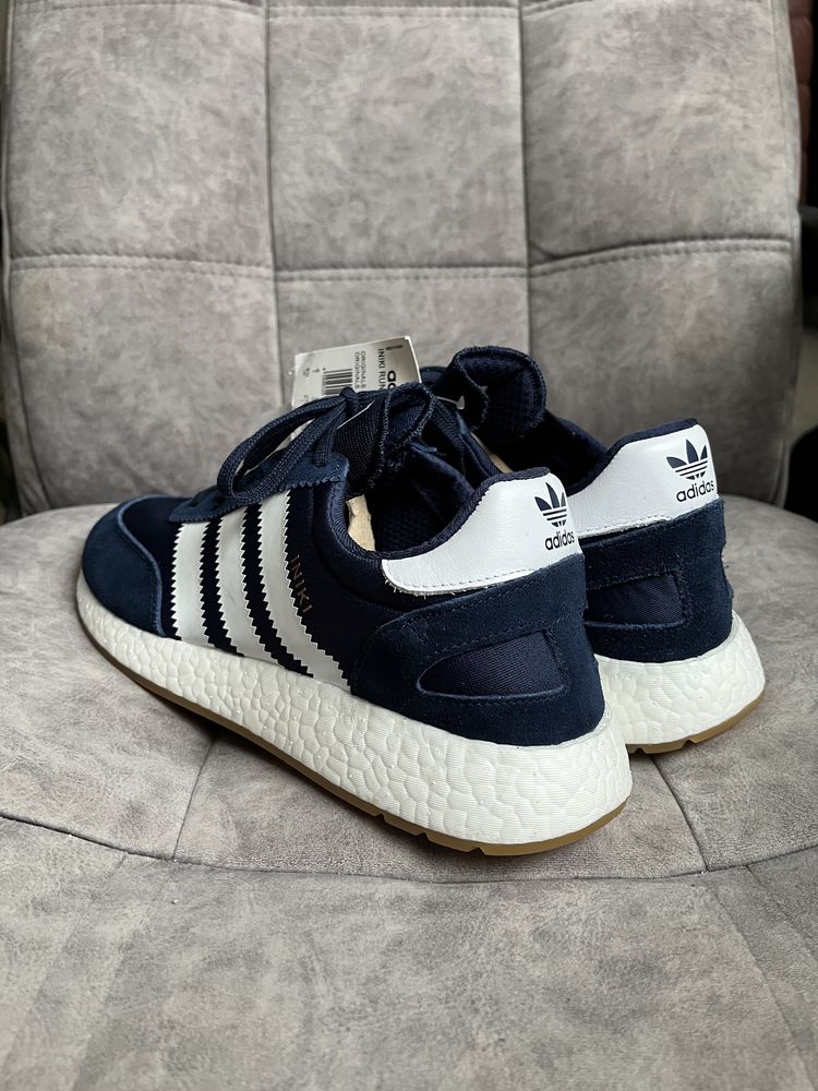 Кросівки чоловічі Adidas iniki boost i-5923 43р