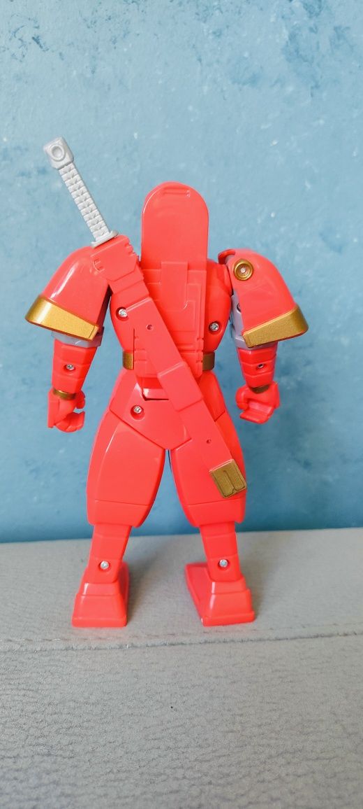Robot transformers