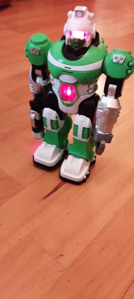 Robot Chodzący Android Wojownik Zielony