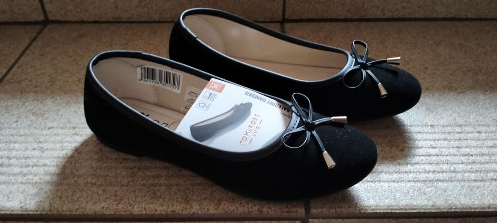Nowe balerinki r.36