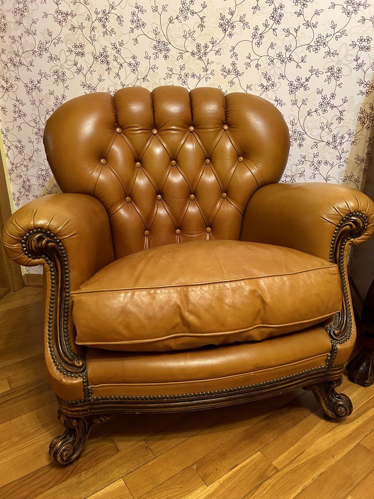 Крісло директора, трон, кресло кожаное, chesterfield