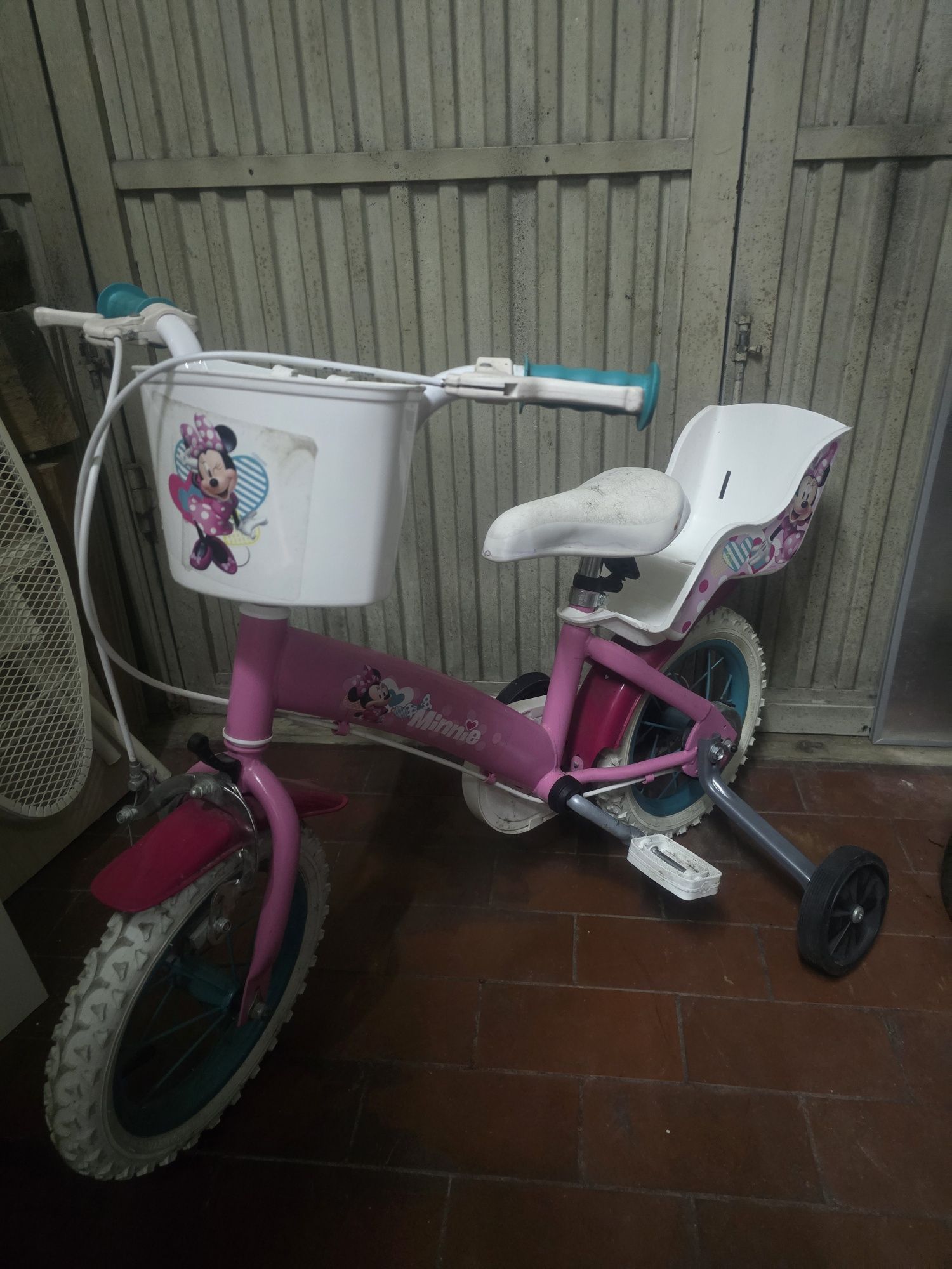 Bicicleta da Minnie como nova