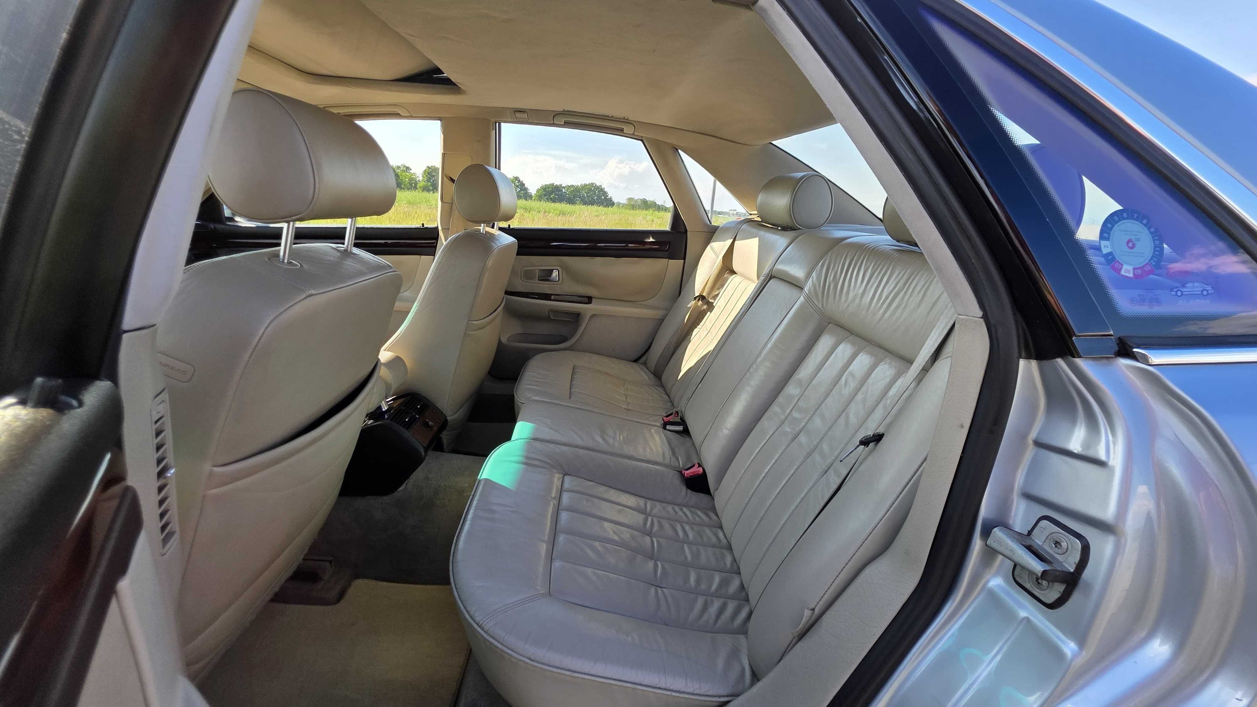 Audi A8 D2 4.2 Air ride, B + Gaz