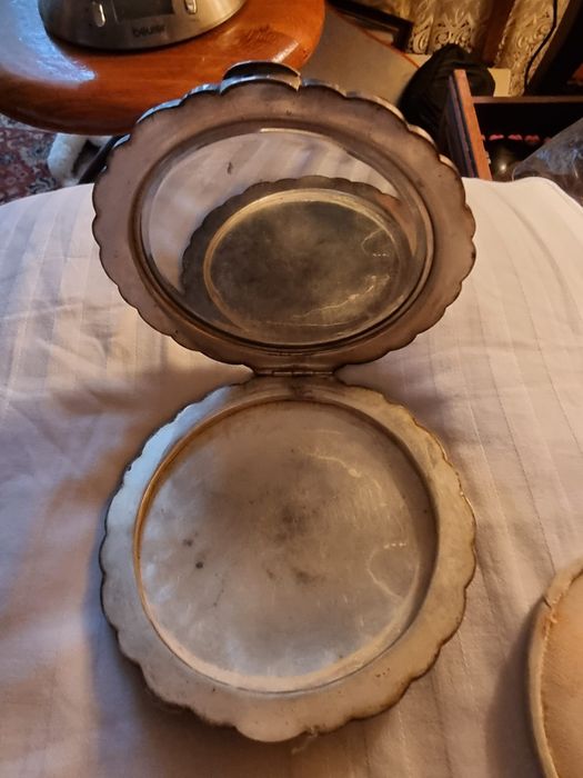 Puderniczka z PRL-u srebro pr.3