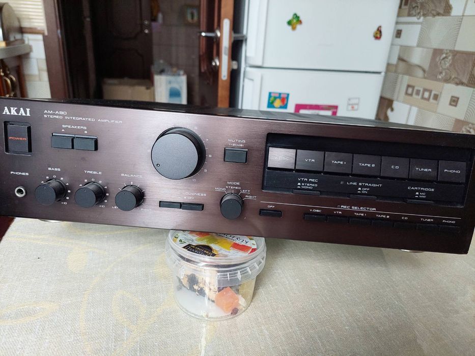 Стереофонічний підсилювач звуку AKAI AM A-90