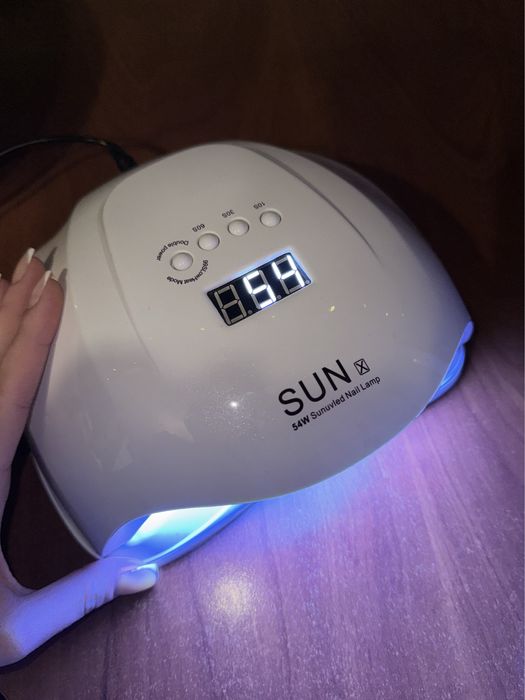 Лампа для манікюру