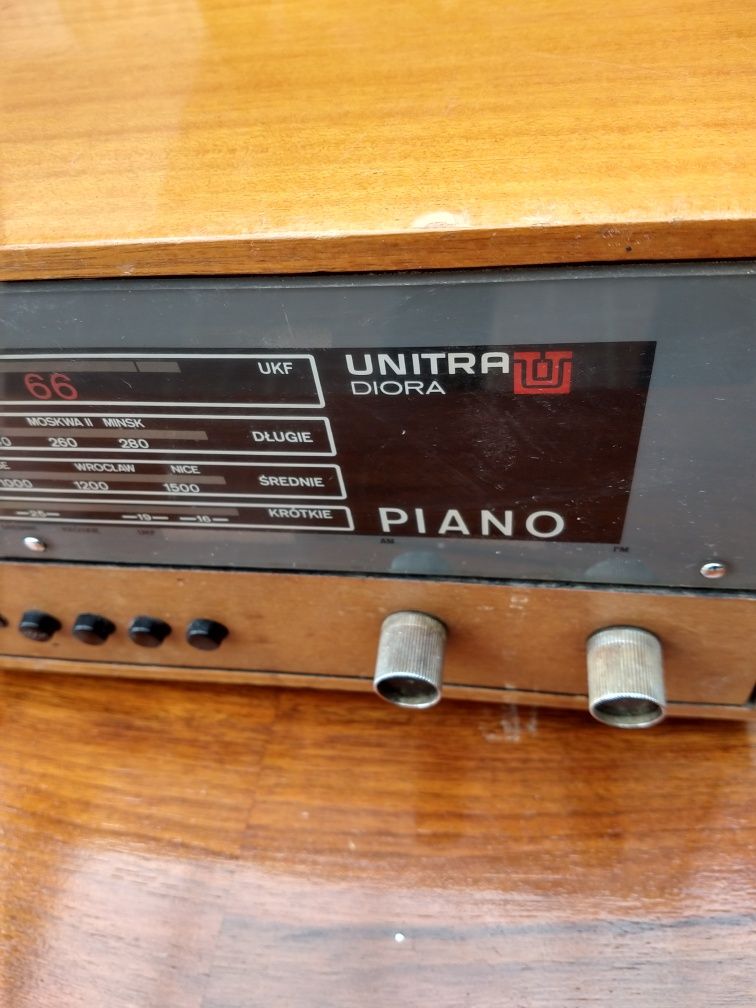 Radio UNITRA Piano