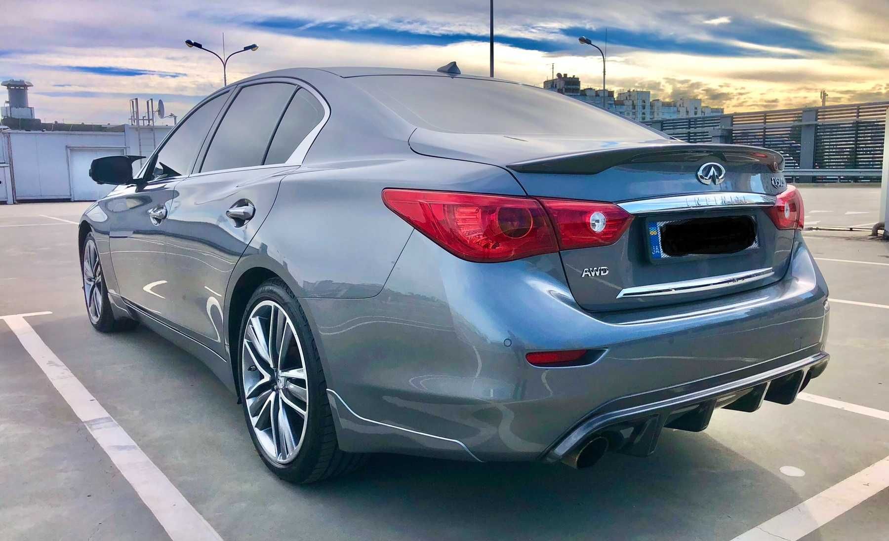 Спойлер крышки багажника  на Infiniti Q50