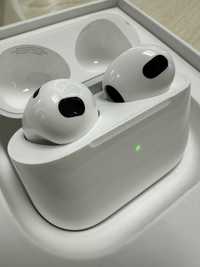 AirPods 3 with MagSafe Charging Case