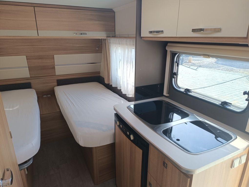 Przyczepa kempingowa Caravelair  Antares 470 Namiot Dorema 1050kg