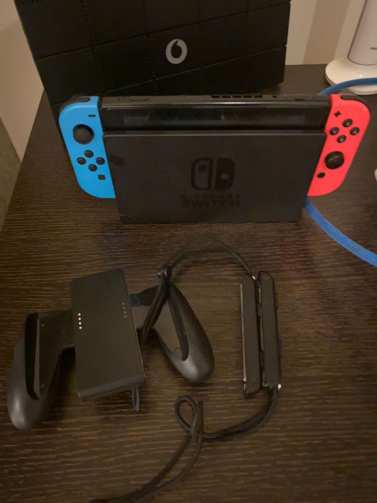 Nintendo Switch + Bolsa