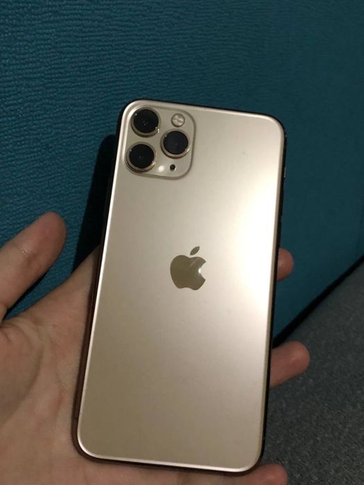 Продам айфон 11 про