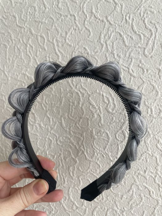 Обруч на волосся