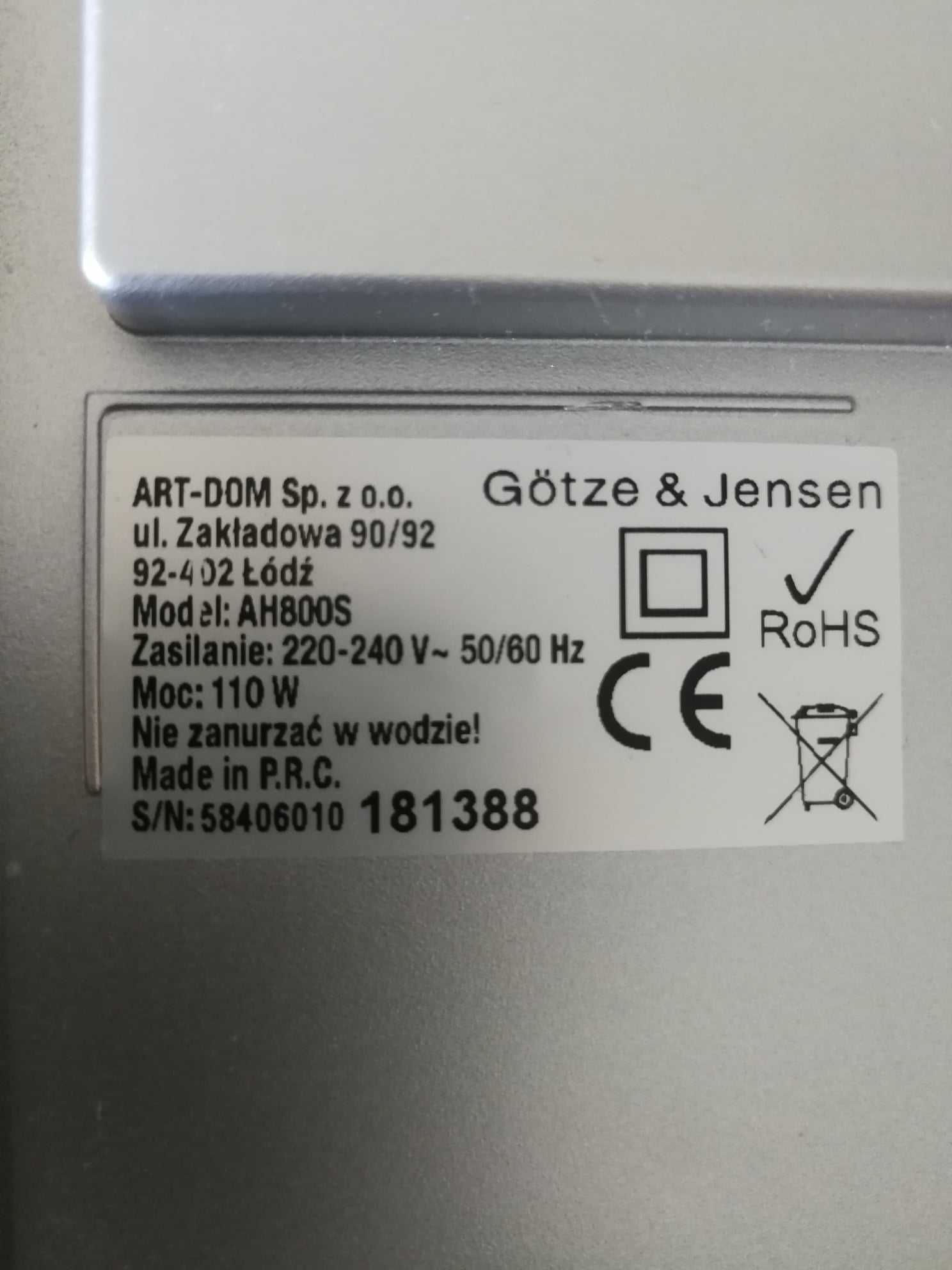 Nawilżacz ultradźwiękowy firmy Gotze & Jensen model: AH800S