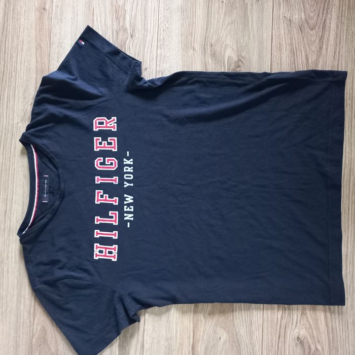 koszulka -firmowy -t-shirt Tommy Hilfiger-rozmiar-M