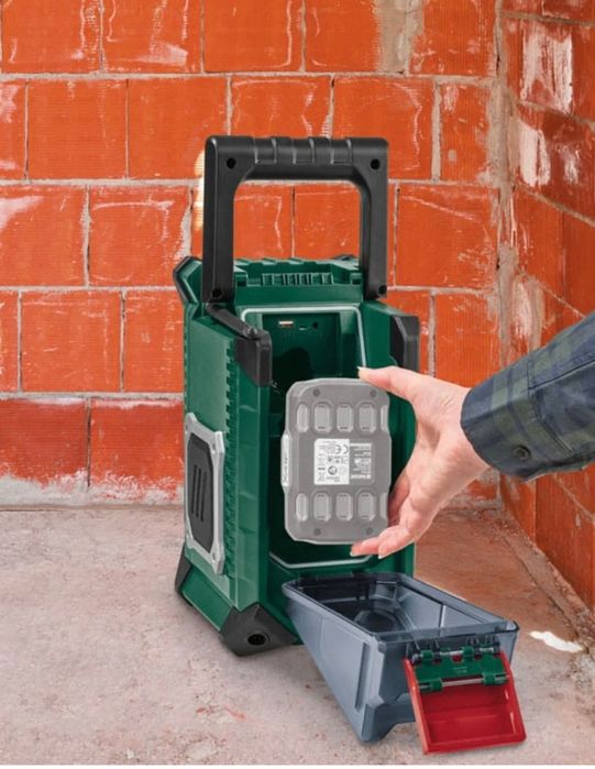 Radio portátil Parkside 12v * 20v * 220v