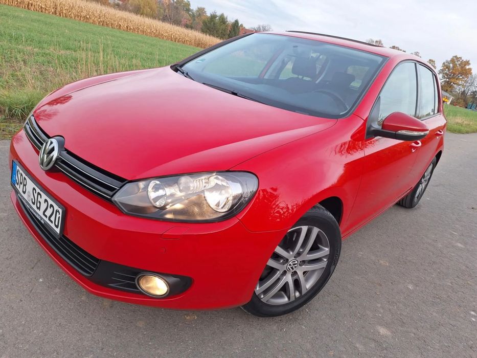 Volkswagen Golf stan perfekcyjny, jak nowy, piękny wygląd, bezwypadkowy, zamiana.