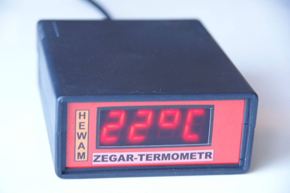 39. Zegar-termometr