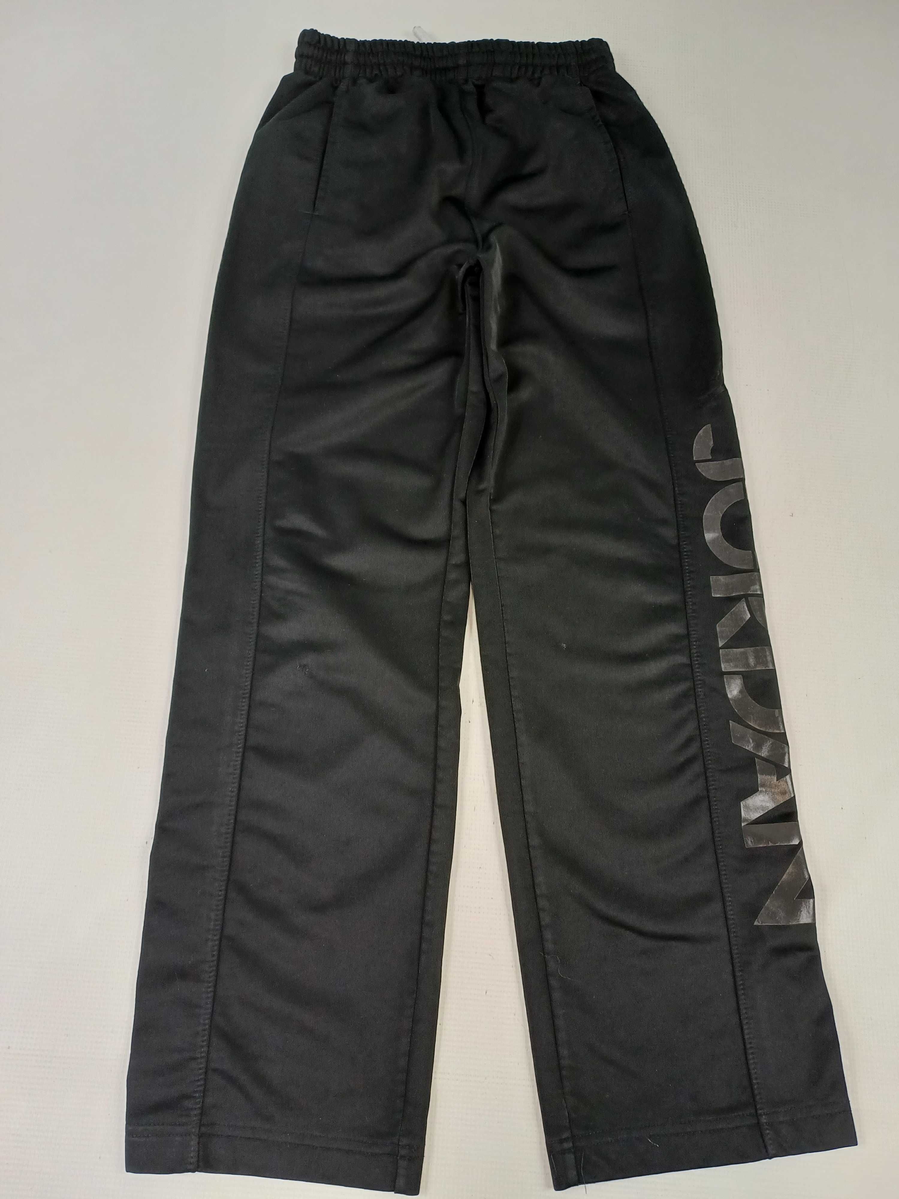 Spodnie dresowe JORDAN r 140/152