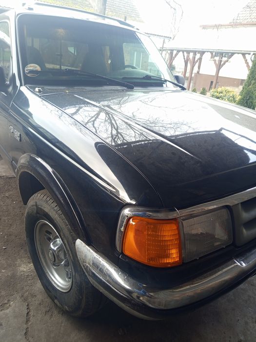 Ford Ranger xlt 4.0v6 4x4 manual
