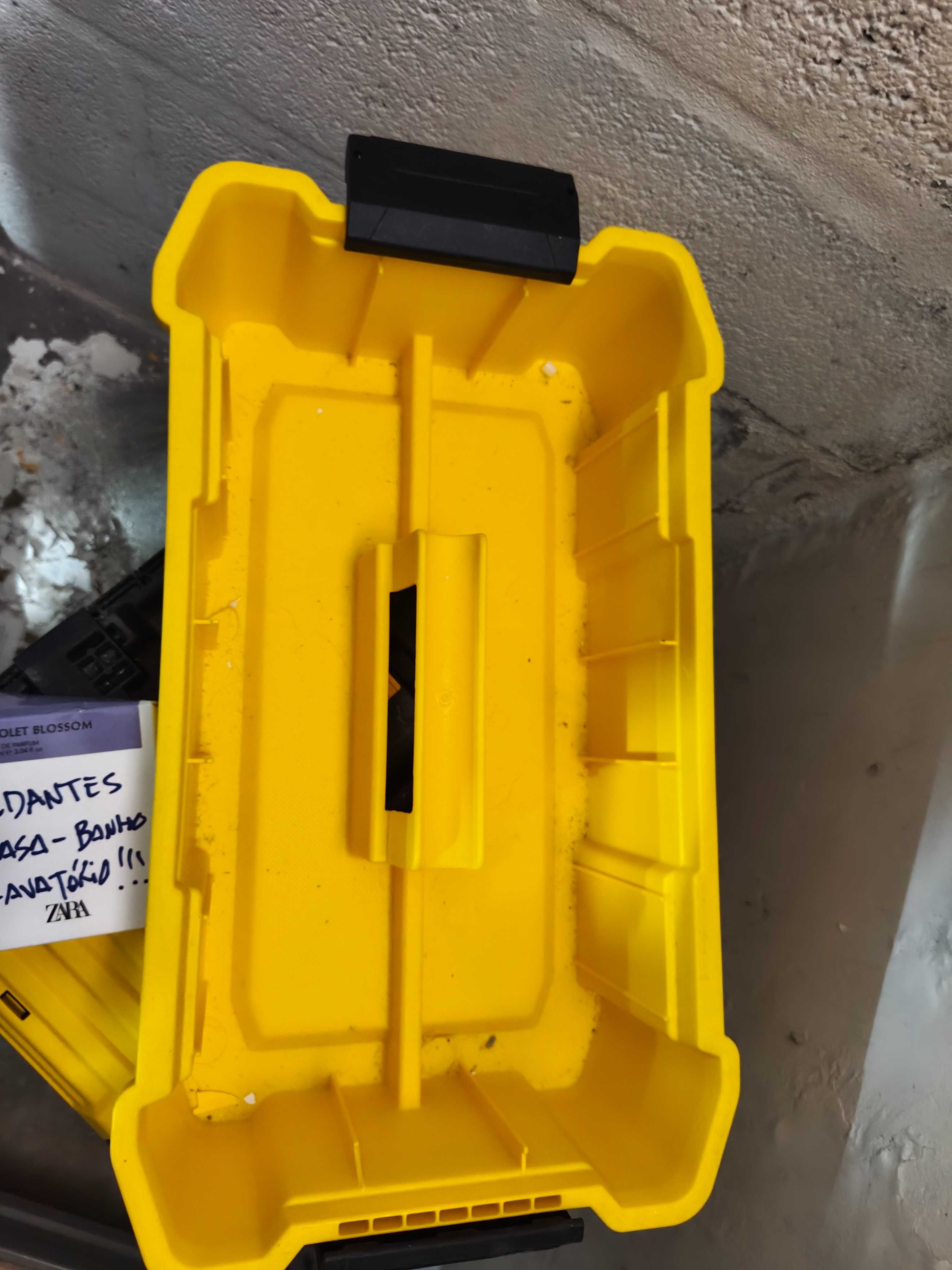Trolley de ferramentas Stanley