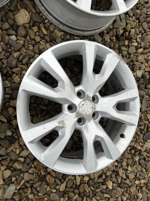 Комплект легкосплавних дисків LC107 з параметрами 5x115 R19 7J ET45