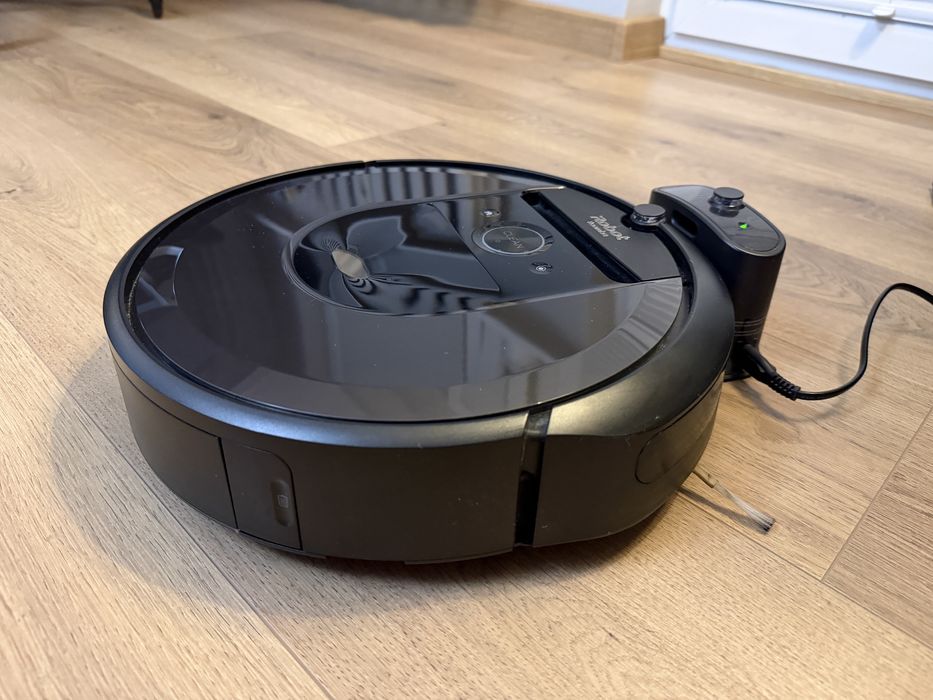 iRobot Roomba i7 (i7158) w 100% sprawny
