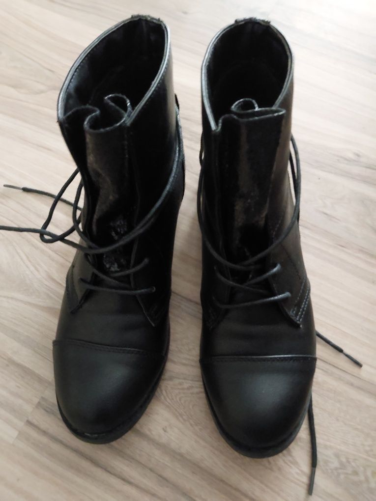 Botins senhora tam. 37