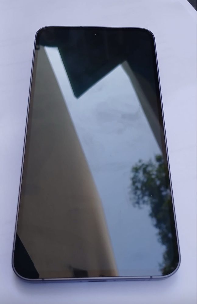 Samsung 24 FE 5G
