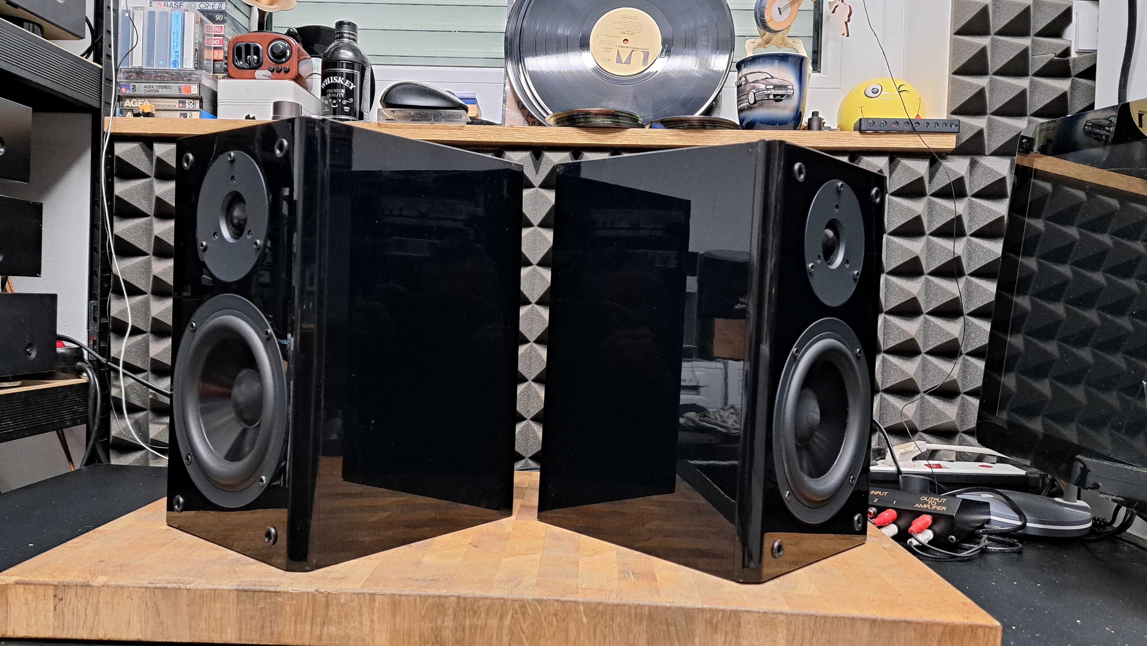 Monitory Yamaha NS-E800