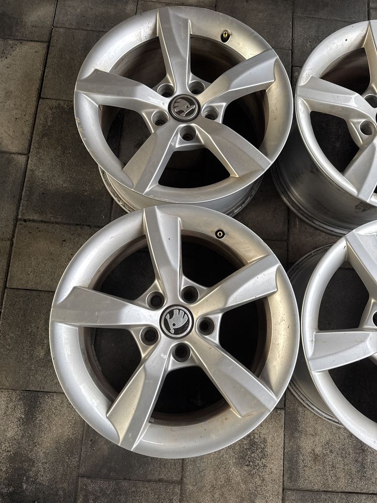 Диски Skoda Audi 5/112 r16 et37 7.5j цо 66.6