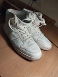 Buty białe uniwersalne