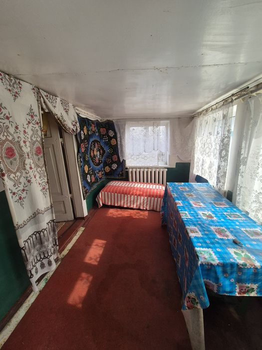 Продаж будинку  центр с.  Матюші