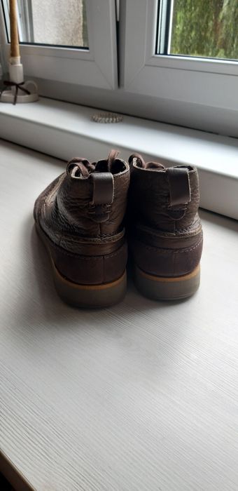 Buty skórzane firmowe.