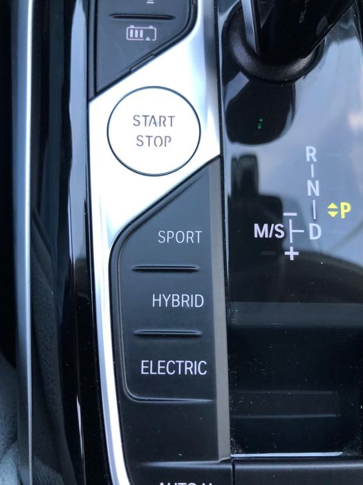 BMW 330e Hibrido plug-in