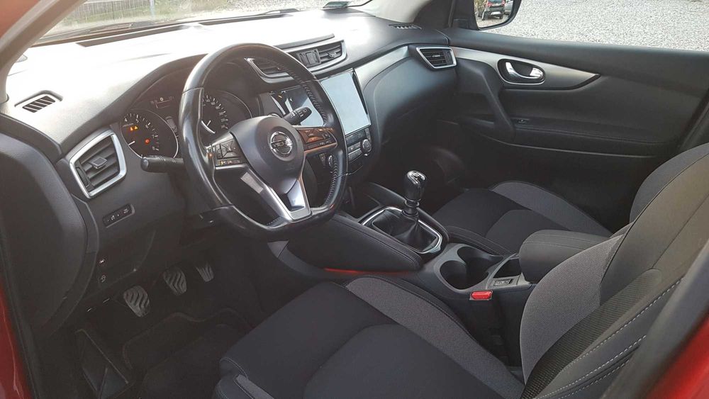 NISSAN QASHQAI N-Connecta Polift 1.6 benz 163KM Zarejestrowany
