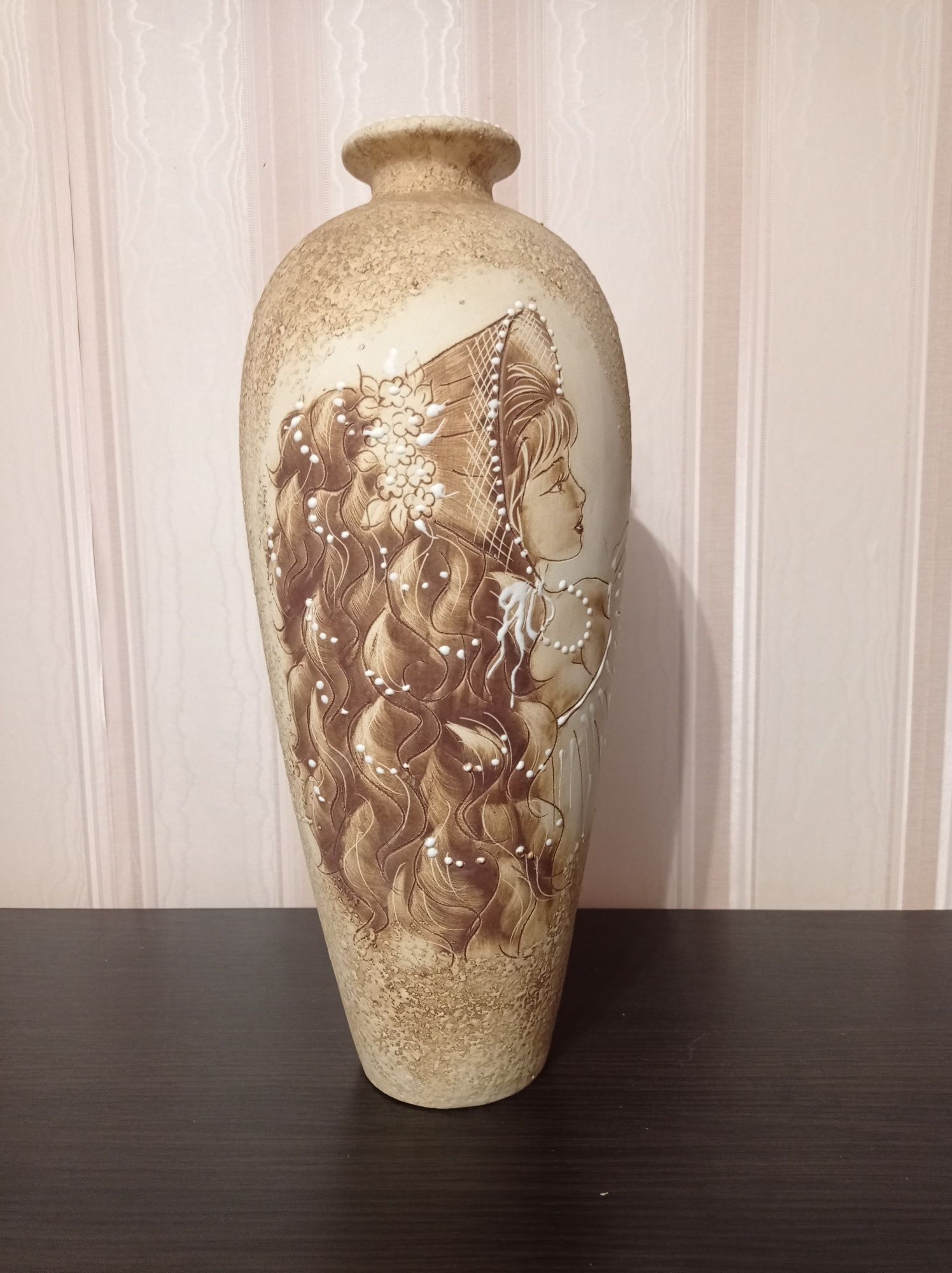Керамическая ваза - 40 сантиметров