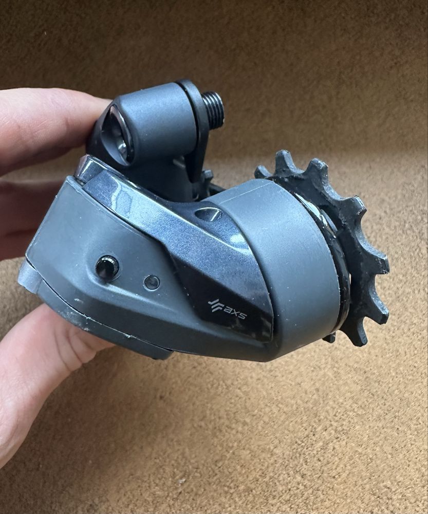 Przerzutka tylna Sram Force AXS 12s