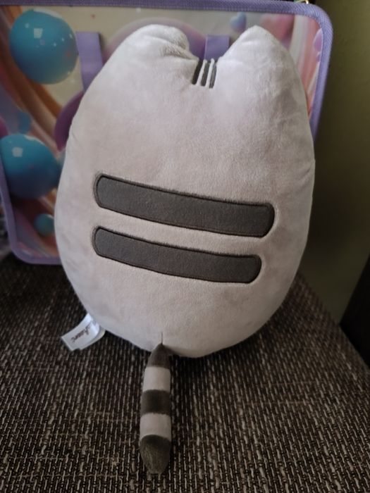 Продаю м'яку іграшку кіт Pusheen.
