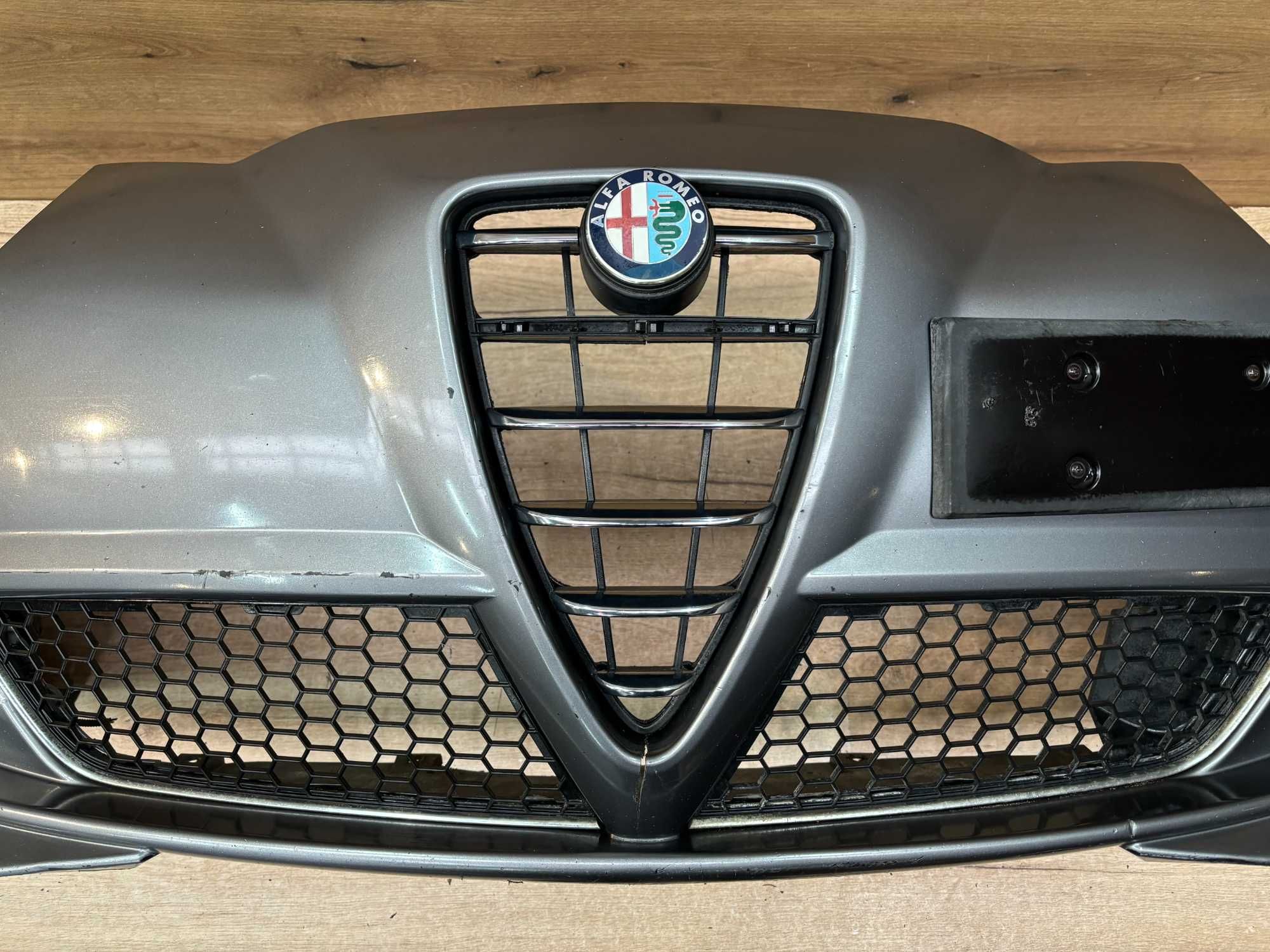 Zderzak przedni Alfa Romeo mito kolor 669
