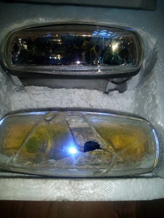 Додаткова автомобільна фара з габаритом бв.