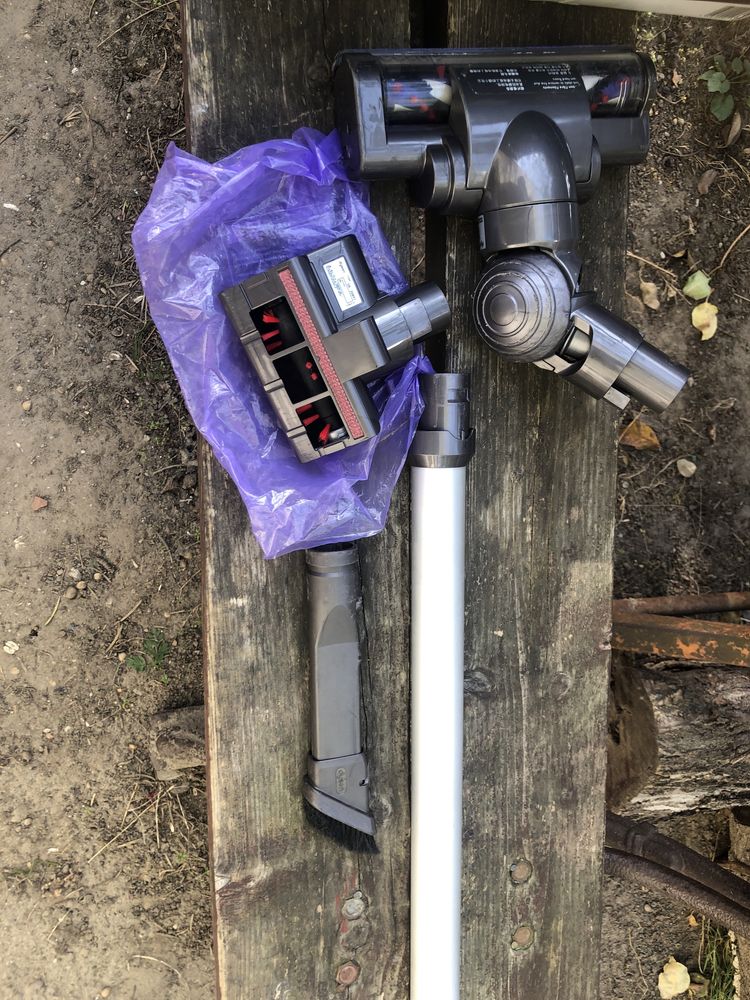 Dyson DC34 Animal odkurzacz reczny w bardzo dobrym stanie
