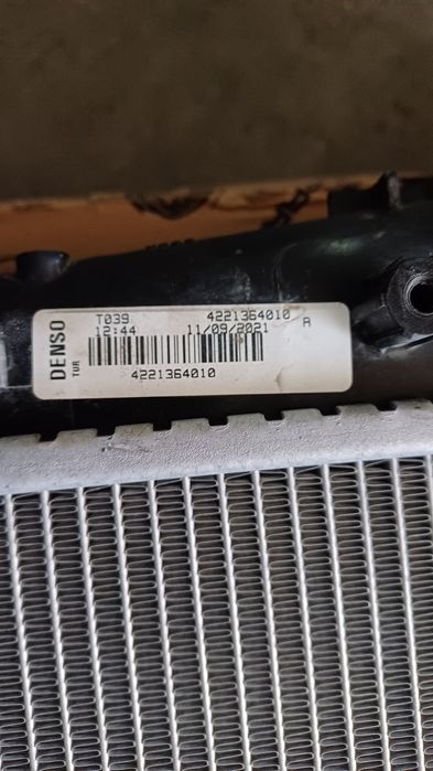 Radiador água fiat doblo original só com um suporte partido facil rep.