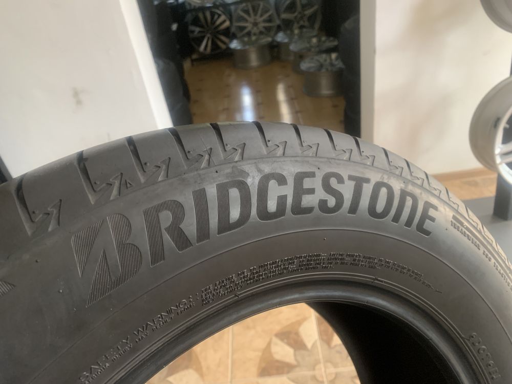 Комплект літніх шин 225/65/17 102H Bridgestone ALENZA 001